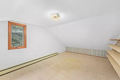 8603 N Regent Rd, Fox Point, WI 53217 - Photo 25