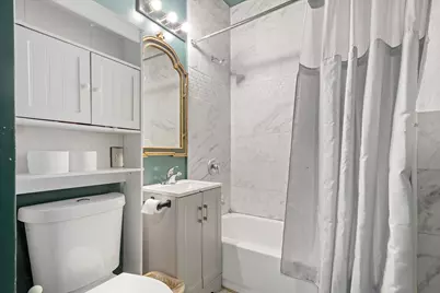2226 N 51st St, Milwaukee, WI 53208 - Photo 11
