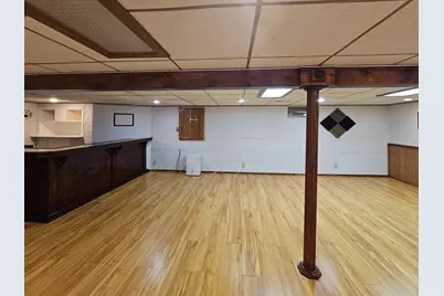 2127 N 122nd St, Wauwatosa, WI 53226 - Photo 33