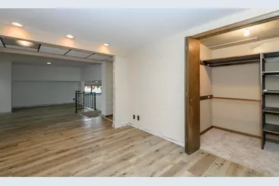 W215N5353  Ada Ct, Menomonee Falls, WI 53051 - Photo 39