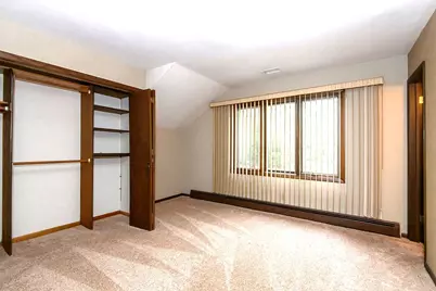 W215N5353  Ada Ct, Menomonee Falls, WI 53051 - Photo 35