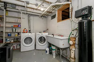 W215N5353 Ada Ct, Menomonee Falls, WI 53051 - Photo 55