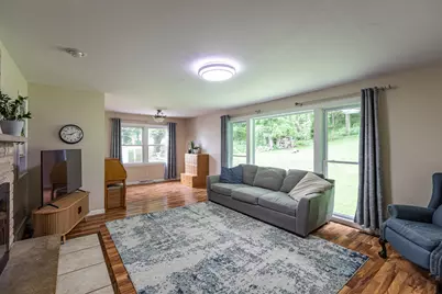 1301  31st Pl, La Crosse, WI 54601 - Photo 5