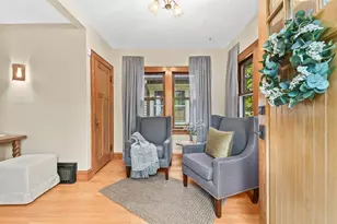 6336 W Locust St, Milwaukee, WI 53210 - Photo 7