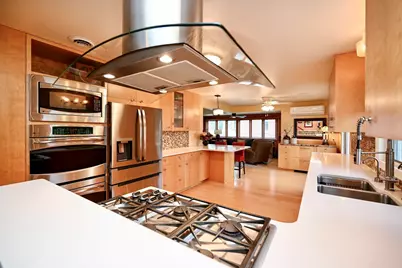 65  6th St, Winona, MN 55987 - Photo 13