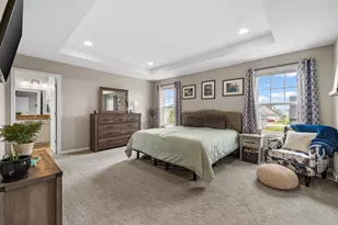 1384 Bluestem Trl, Oconomowoc, WI 53066 - Photo 27