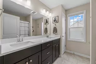 1384 Bluestem Trl, Oconomowoc, WI 53066 - Photo 33