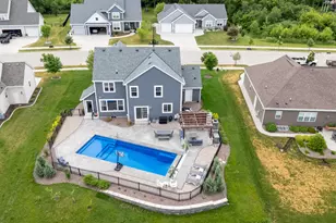 1384 Bluestem Trl, Oconomowoc, WI 53066 - Photo 47