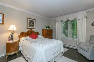13335 Watertown Plank Rd, Elm Grove, WI 53122 - Photo 15