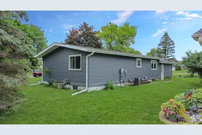 402  Cardinal Ave, Rockland, WI 54653 - Photo 23