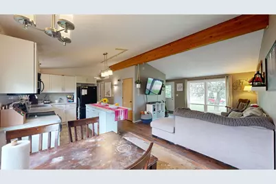 402  Cardinal Ave, Rockland, WI 54653 - Photo 5