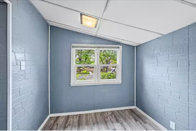 7139 W Saint Paul Ave, Milwaukee, WI 53213 - Photo 13