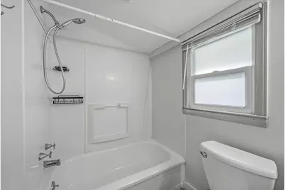 7139 W Saint Paul Ave, Milwaukee, WI 53213 - Photo 21