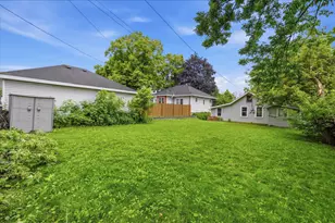 7139 W St Paul Ave, Milwaukee, WI 53213 - Photo 27