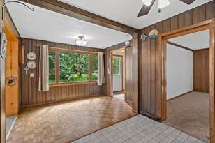 6544 Mohawk Rd, Wayne, WI 53002 - Photo 7