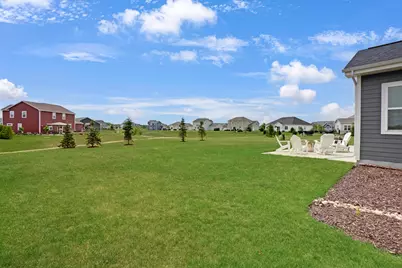 2846  Kegonsa Dr, Summit, WI 53066 - Photo 35