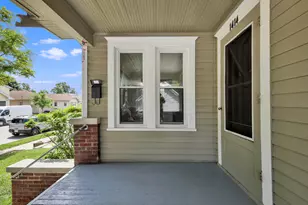1414 W Lawn Ave, Racine, WI 53405 - Photo 3
