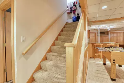 10929 W Hope Ave, Wauwatosa, WI 53222 - Photo 37
