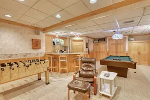 10929 W Hope Ave, Wauwatosa, WI 53222 - Photo 33