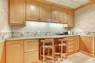 10929 W Hope Ave, Wauwatosa, WI 53222 - Photo 35