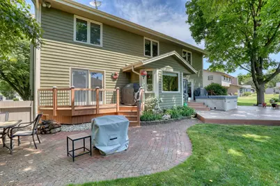 10929 W Hope Ave, Wauwatosa, WI 53222 - Photo 27