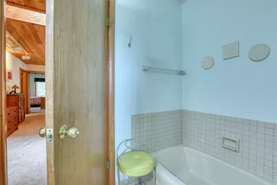 10929 W Hope Ave, Wauwatosa, WI 53222 - Photo 47