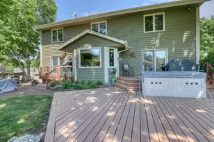 10929 W Hope Ave, Wauwatosa, WI 53222 - Photo 25