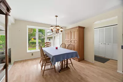 2113  Monroe St, New Holstein, WI 53061 - Photo 19