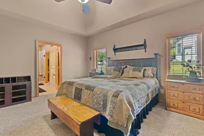 W230N7956  Bluebill Dr, Sussex, WI 53089 - Photo 19