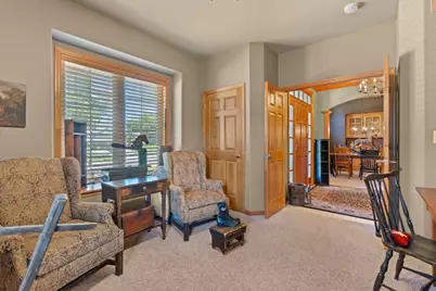 W230N7956  Bluebill Dr, Sussex, WI 53089 - Photo 7