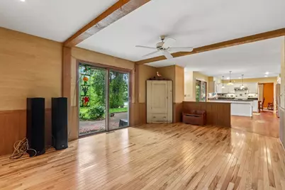7400 N Pierron Rd, Glendale, WI 53209 - Photo 15