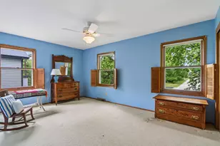 7400 N Pierron Rd, Glendale, WI 53209 - Photo 25