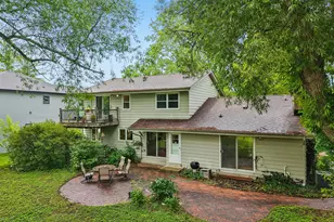 7400 N Pierron Rd, Glendale, WI 53209 - Photo 37