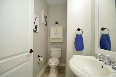 N34W33394  Hickory Ln, Nashotah, WI 53058 - Photo 41