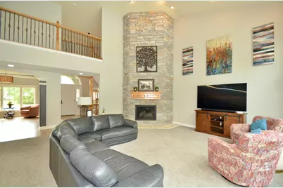 N34W33394  Hickory Ln, Nashotah, WI 53058 - Photo 23