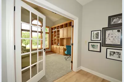 N34W33394  Hickory Ln, Nashotah, WI 53058 - Photo 37