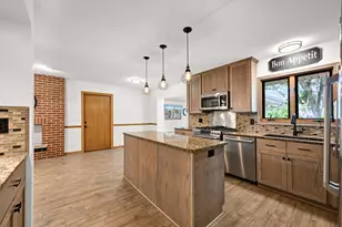 2736 Shamrock Dr, Racine, WI 53406 - Photo 5