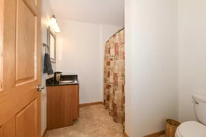 875  Plateau Ln, Brookfield, WI 53186 - Photo 15