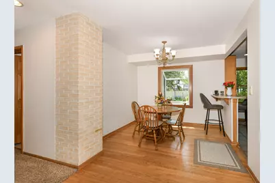 875  Plateau Ln, Brookfield, WI 53186 - Photo 11