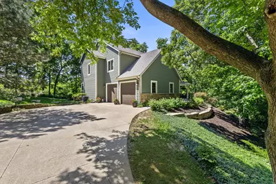 W246S6355  Clearview Ln, Vernon, WI 53189 - Photo 5