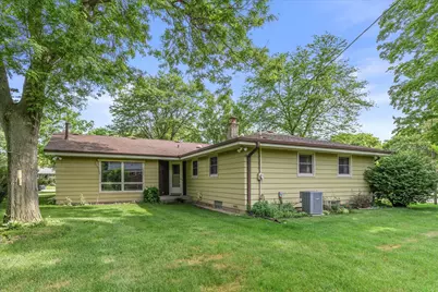 12115 W Luther Ave, Hales Corners, WI 53130 - Photo 27