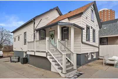 1850 N Arlington Pl, Milwaukee, WI 53202 - Photo 31