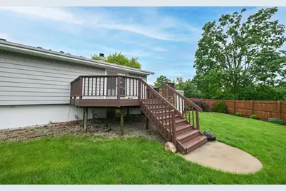 12237 W Larkspur Rd, Franklin, WI 53132 - Photo 31
