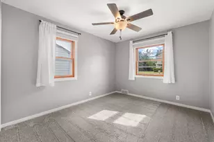 218 E Washington St, Slinger, WI 53086 - Photo 15