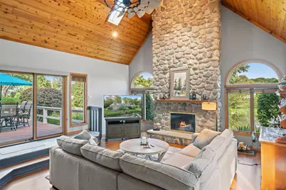 1817 N Wildwood Dr, Linn, WI 53147 - Photo 3