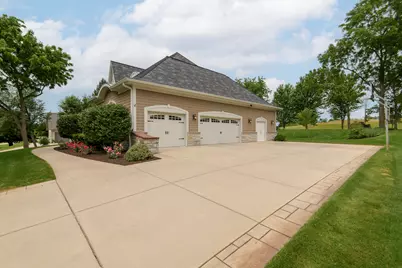 S76W26010  Prairieside Dr, Vernon, WI 53189 - Photo 65