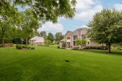 S76W26010  Prairieside Dr, Vernon, WI 53189 - Photo 7
