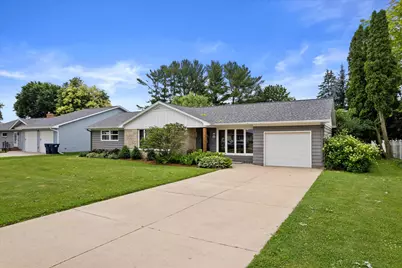630 E Center St, Juneau, WI 53039 - Photo 1