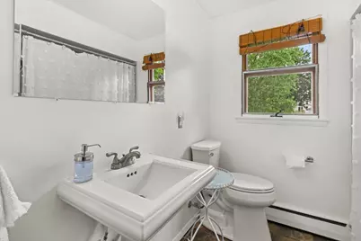630 E Center St, Juneau, WI 53039 - Photo 23