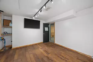3905 N 93rd St, Milwaukee, WI 53222 - Photo 19